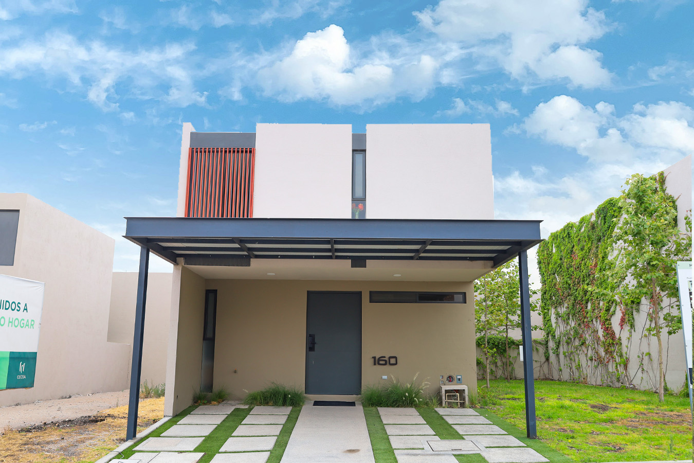 Casa Alondra, Zakia Ziré